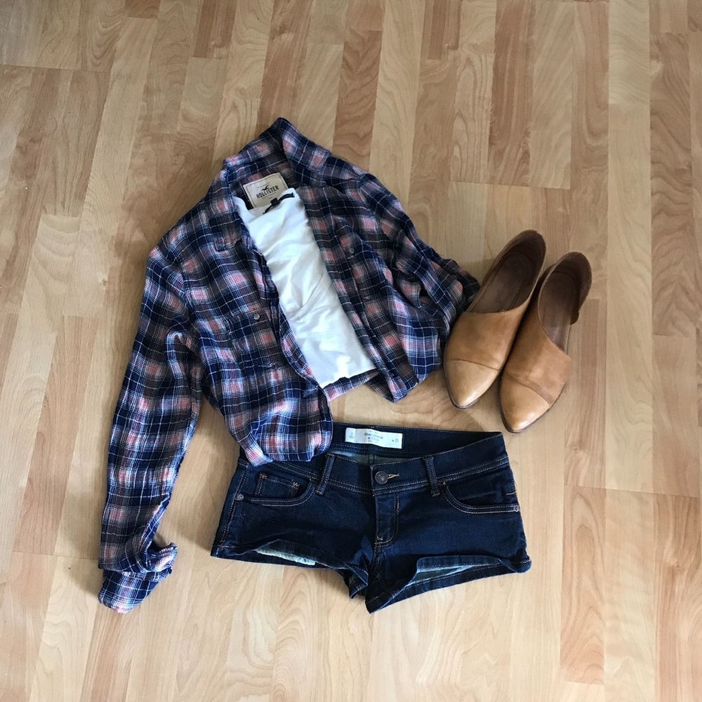 Jean short - Picture 1 of 2
